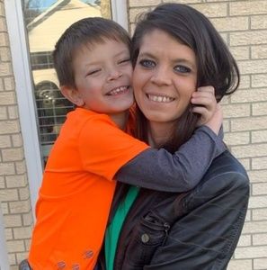 Meet your Posher, Chelsey